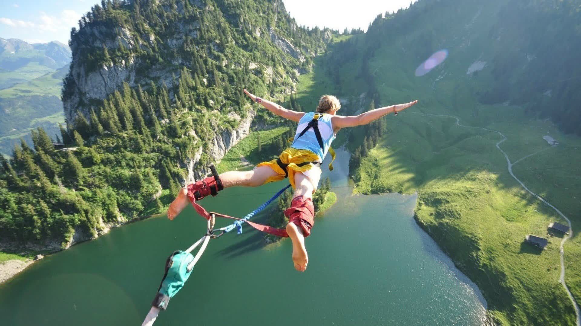 NBA绝杀夜，争议判罚与心跳时刻引爆热搜|FB体育